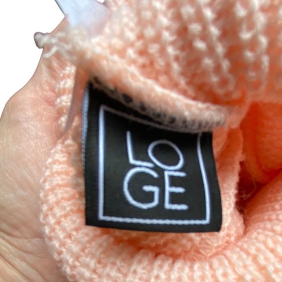 LOGE Peach Light Pink Cuffed Knit Beanie O/S - Picture 8 of 8